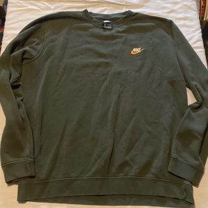 Nike olive green crewneck sweater size XL
